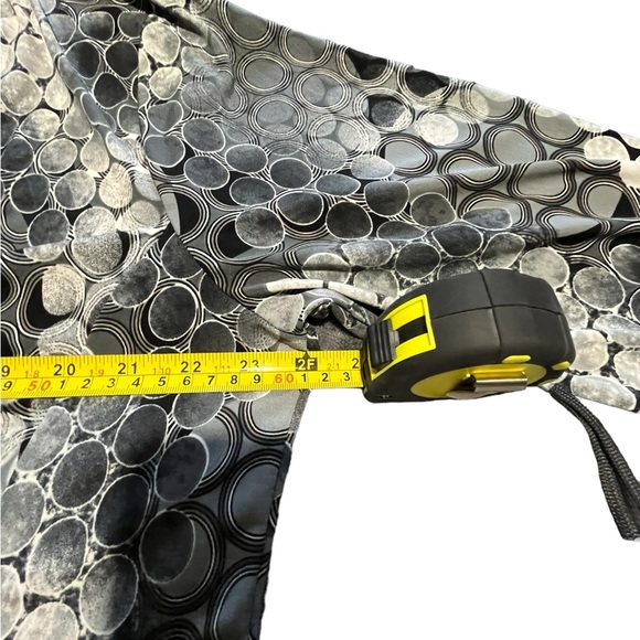 EUC - Spanner Grey Tunic - Picture 6 of 10